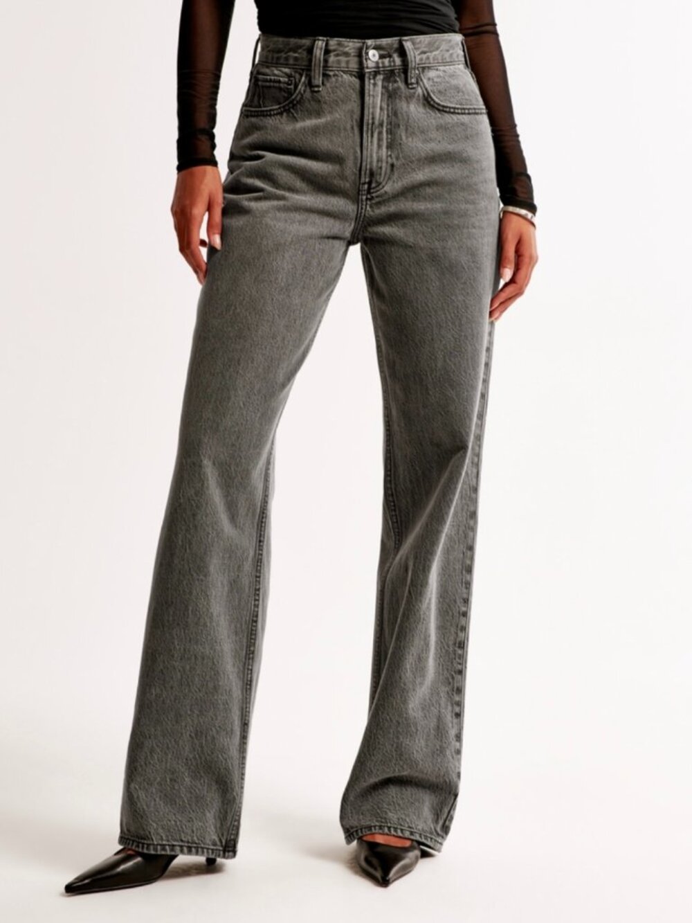 Abercrombie and Fitch Women’s High Rise Loose Jeans Size 28 R Dark Gray